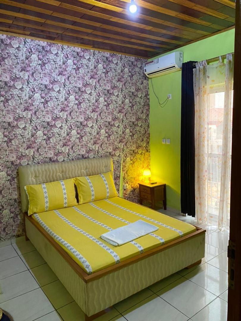 Cave Royale - Chambres-Studios-Apparts Meubles - Logpom Hopithal Des Soeurs Apres Camara Laye Douala Luaran gambar